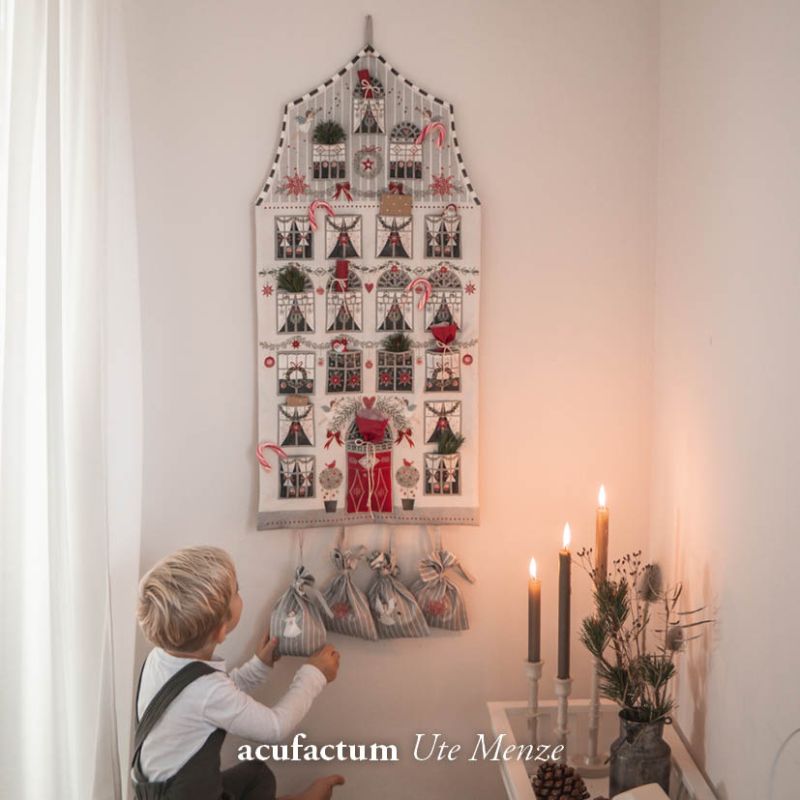 Christmas House Advent Calendar Panel 3523-906 Fabrics Acufactum