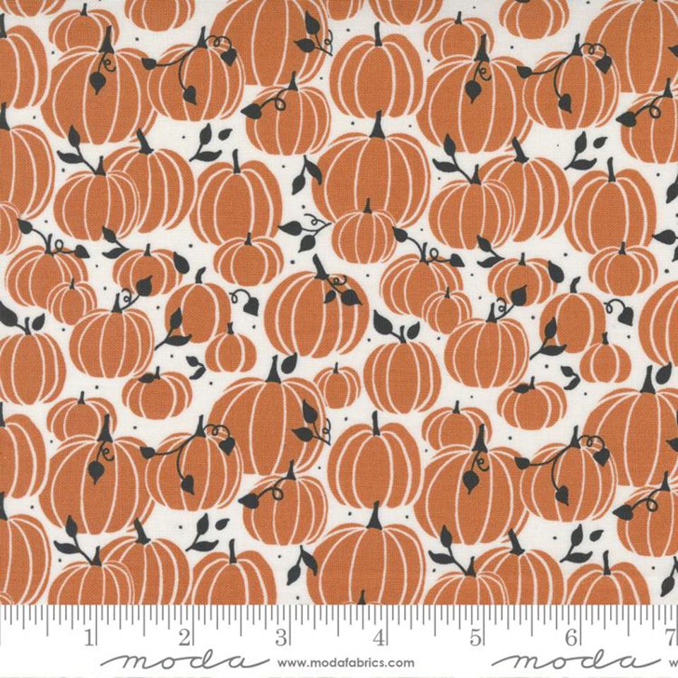 Spellbound Pumpkins Ghost 43141-11 Fabrics Moda Fabrics